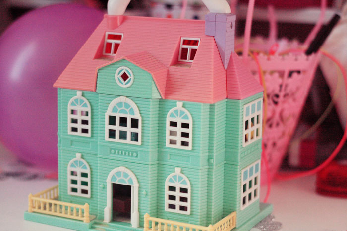 Photo donne maison polly pocket avec accessoires ( seul