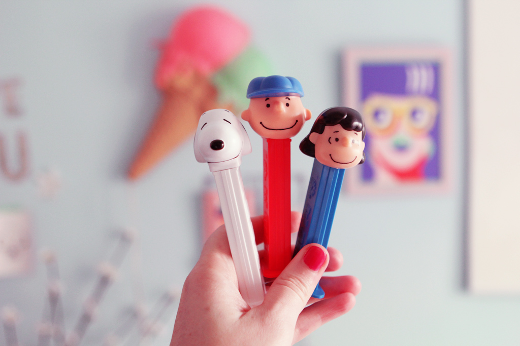 snoppy peanuts pez