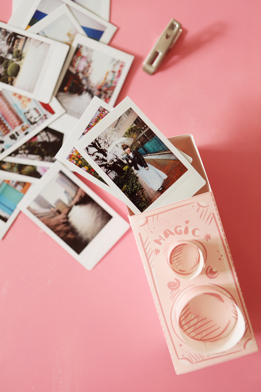 DIY printable : L’appareil photo en papier (rangement Instax Mini)